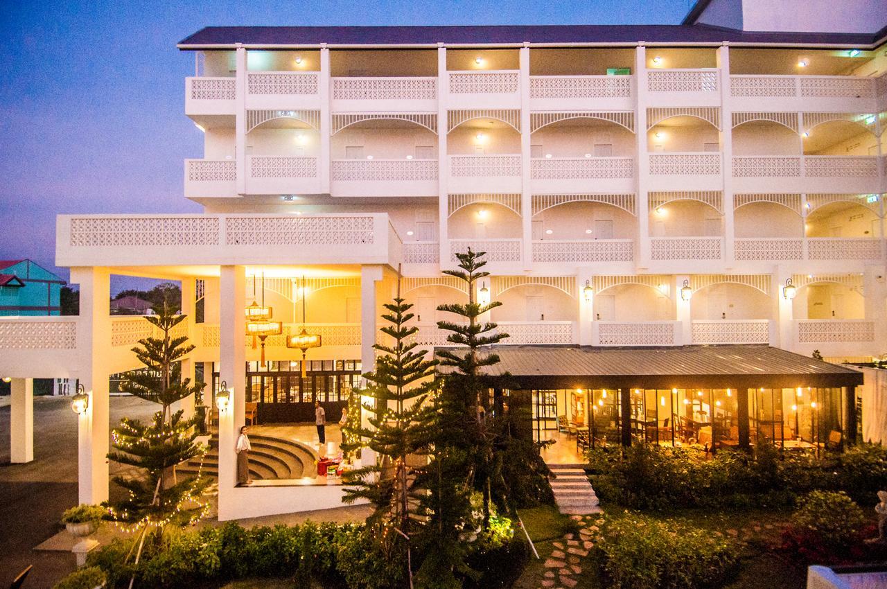 Koranaree Courtyard Boutique Hotel Nakhonratchasima Exterior foto